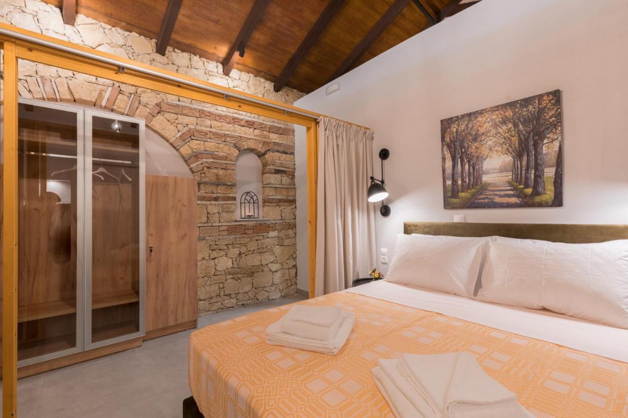 Casa Leone, Cosy Apartment Overlooking The Square Szpíli Kültér fotó